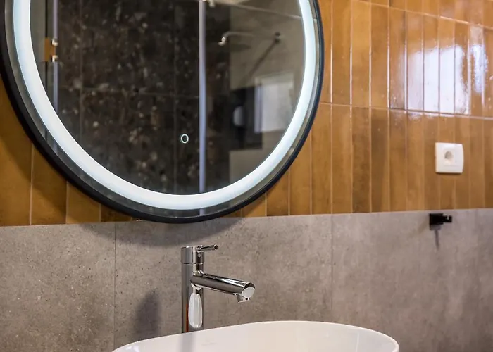 Rosemary 4m アパート Ražanj