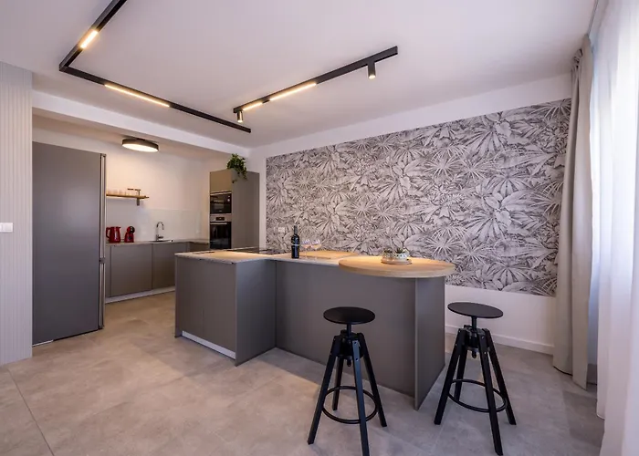 アパート Rosemary 4m *