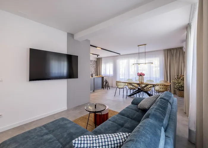 Rosemary 4m * Ražanj